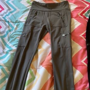 I’m selling Leggings